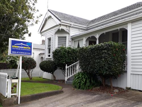Eden Park Motel