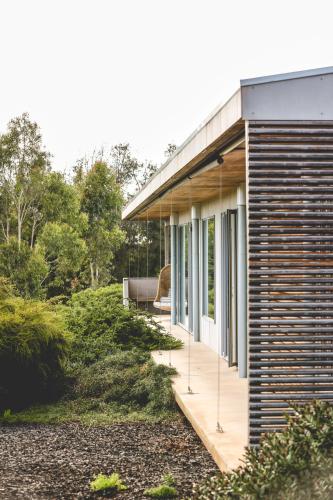 Luxury Retreat at Barham Avocados in Barham