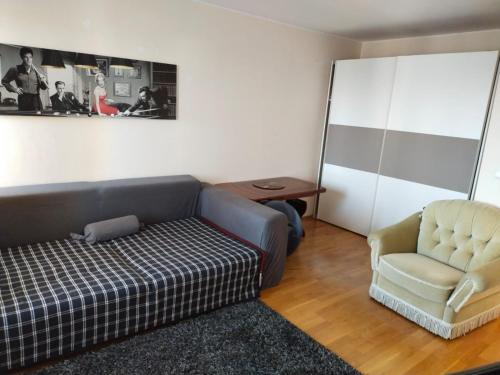 Alpblick - Apartment mit kostenlosen Parkplätzen!!, Taufkirchen (foto 6)