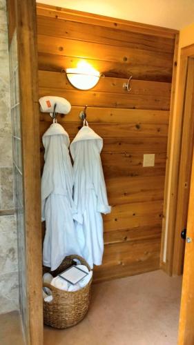 The Cottage at Journey Inn