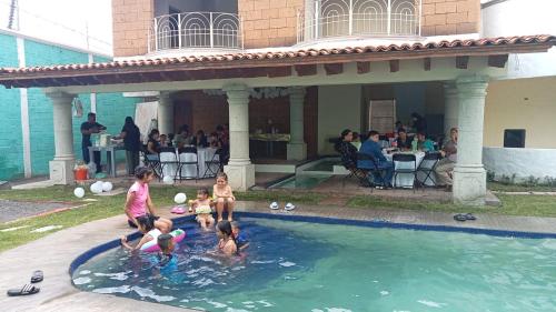 Villa Naemy in Salto, Mexico