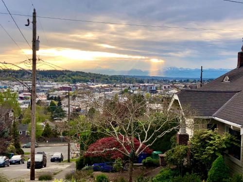 Blue Oasis with Amazing Olympic Views, Seattle (fotografie 2)