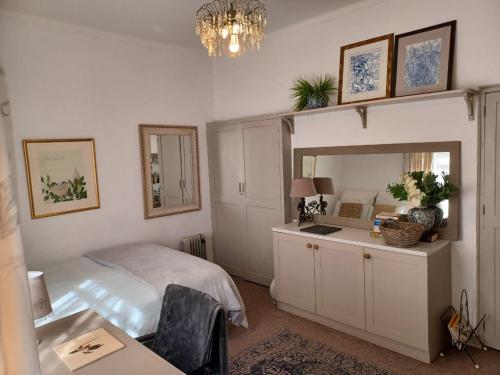 Craighall Park Stylish Garden Studio