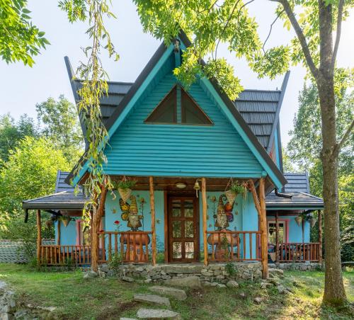 Viewtopia The Secret Land Viewtopia The Secret Land