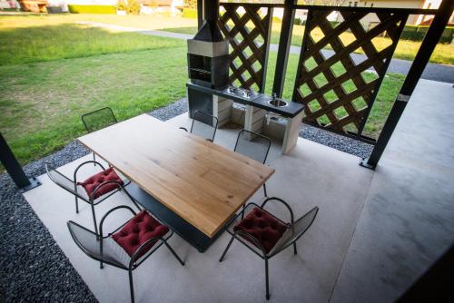 Instalaciones, Hayrack Skok Mozirje in Mozirje