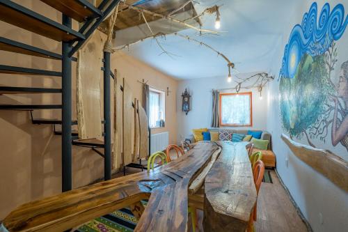 Viewtopia The Secret Land Viewtopia The Secret Land