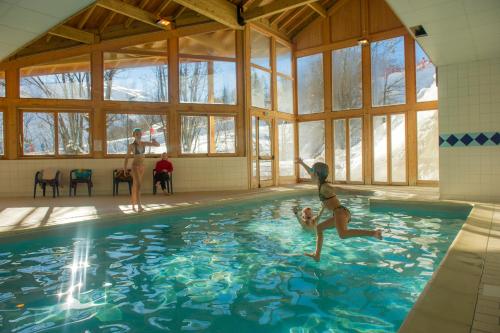 Résidence Goélia Le Balcon des Neiges - image 2