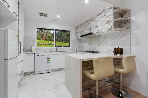 Tree-Lined Donvale Nature Family Getaway in Mitcham