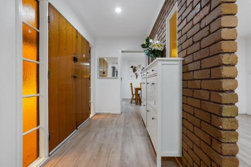 Tree-Lined Donvale Nature Family Getaway in Mitcham