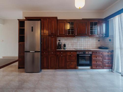 Four-Bedroom House image 6