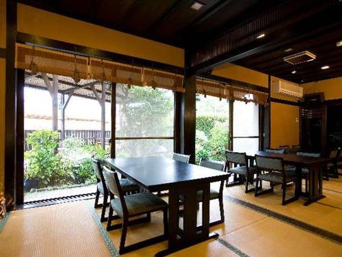 Onyado Takasago Onyado Takasago is a popular choice amongst travelers in Ureshino, whether exploring or just passing through. Featuring a satisfying list of amenities, guests will find their stay at the property a co