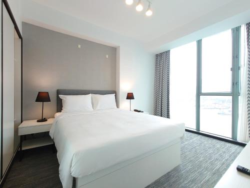 Grand Bay View Hotel Grand Bay View Hotel