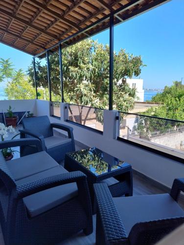 Three-Bedroom Villa image 3