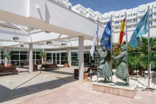 Alua Gran Camp de Mar - image 6