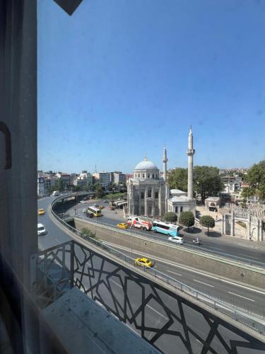 Falay Yavuz Hotel – Istanbul, FL