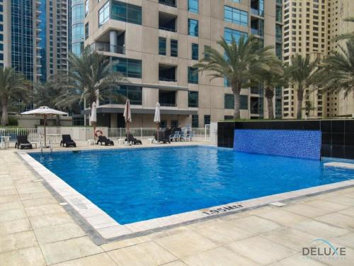 Stylish 1BR Apartment in Al Sahab 2, Dubai Marina by Deluxe Holiday Homes, Dubaï (photo 8)