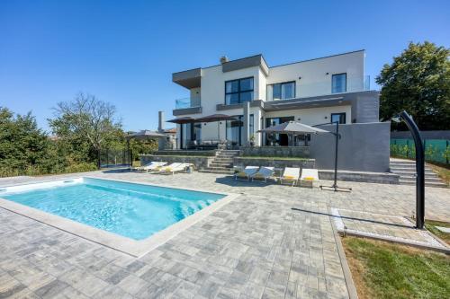Villa with Private Pool