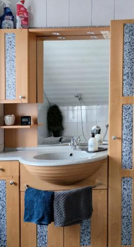 Vannas istaba, ruhiger als im Hotel keine andere Gäste 3 Betten 2 Schlafzimmer (ruhiger als im Hotel keine andere Gaste 3 Betten 2 Schlafzimmer) in Merkendorf (Bavaria)