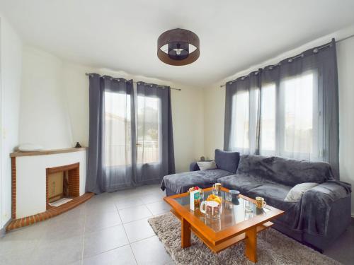 À 2,7 km de la plage, maison au calme pour 6 - Location saisonnière - Les Sables-d'Olonne