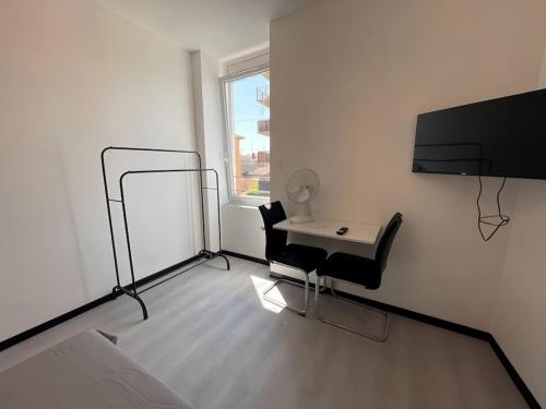 Studio B2 20m2 cosy 5min à pied des Gares (Studio B2 20m2 cosy 5min a pied des Gares) in Roanne
