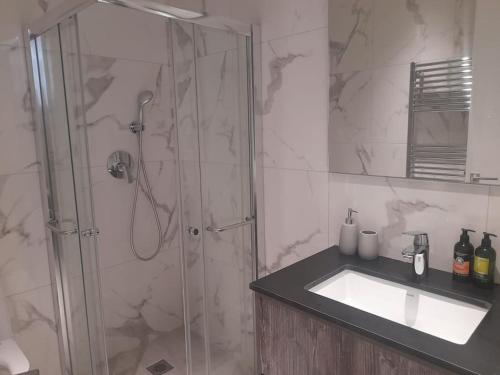 360 Building - City View 2 Bedroom Residence, Никосия (фото 7)