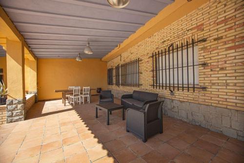 บริการและสิ่งอำนวยความสะดวก, Villa con piscina y barbacoa para 13 personas cerca del metro in ปิกัสเซนต์