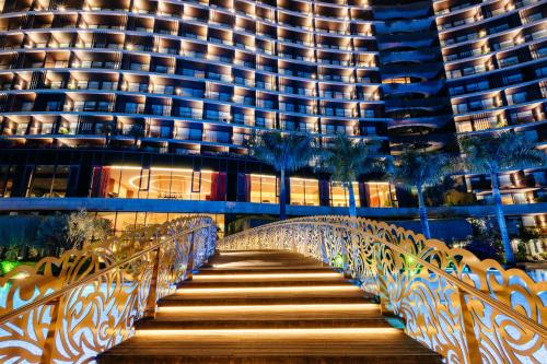 Savoy Palace - The Leading Hotels of the World - Savoy Signature - main image