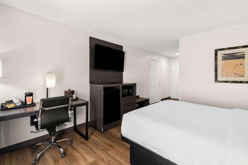 Quality Inn Merrimack - Nashua - image 12