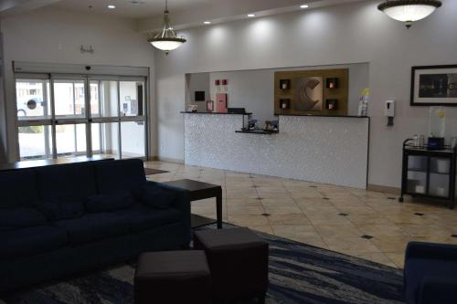 Előcsarnok, Comfort Suites Yukon - SW Oklahoma City in Yukon