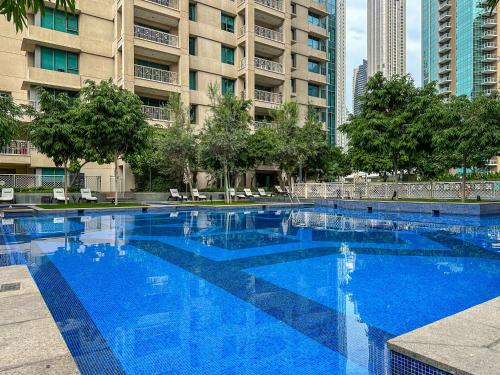 Exclusive Downtown Dubai 1BR Apt at 29 Boulevard