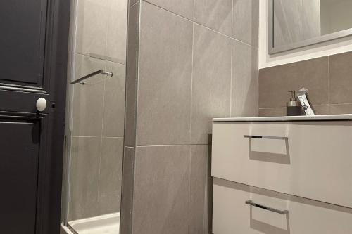 Apartment image 8