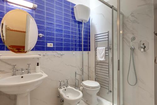 Tintori Luxury Palace by Mamo Florence - image 7