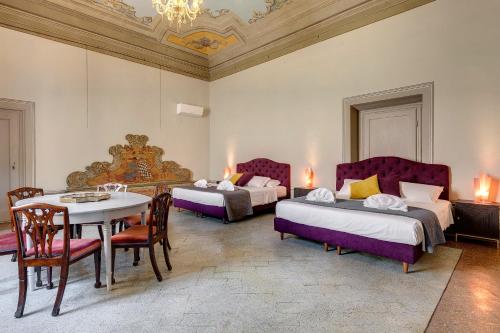 Tintori Luxury Palace by Mamo Florence - image 2