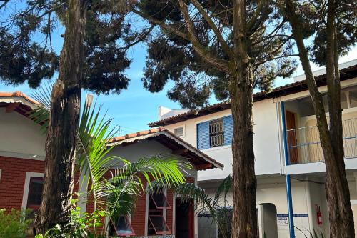 Kert, Hotel Santa Clara in Vila Olegario