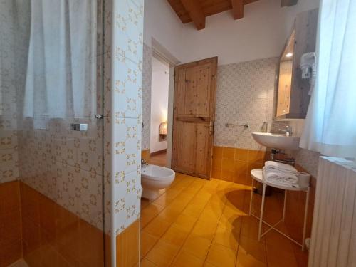 Superior Double or Twin Room with Garden View image 2