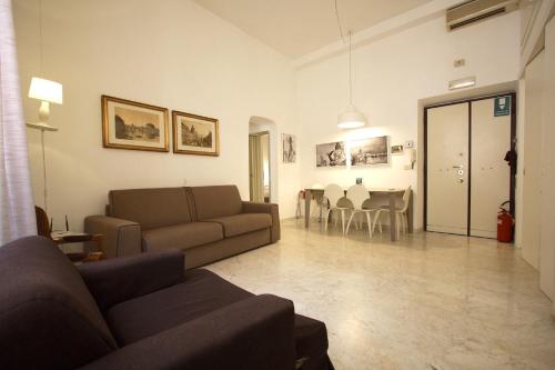 Navona New Charming Apartment, Rzym (zdjęcie 2)
