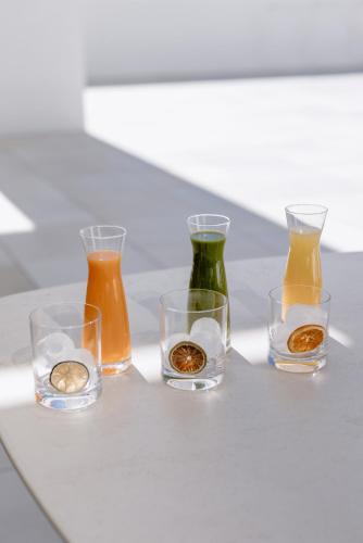 THE FLAG HOTEL Marbella, Estepona Adult Recommended