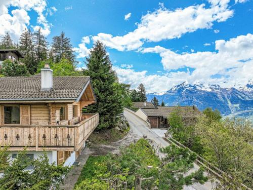 Chalet Le Loup- le Renard et la Belette by Interhome in Nendaz, Schweiz