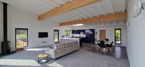 Otters Cove, Middleton Hall Estate in เดทแชนท์