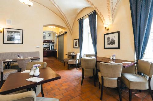Hotel Latrán - image 12