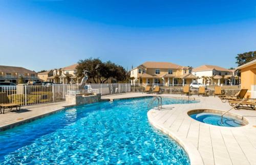 17319 Relaxing Home in Serenity Disney area 3BD in Orlando, USA