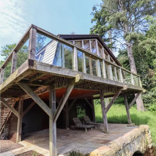 Boat House Middleton Hall Estate in เดทแชนท์