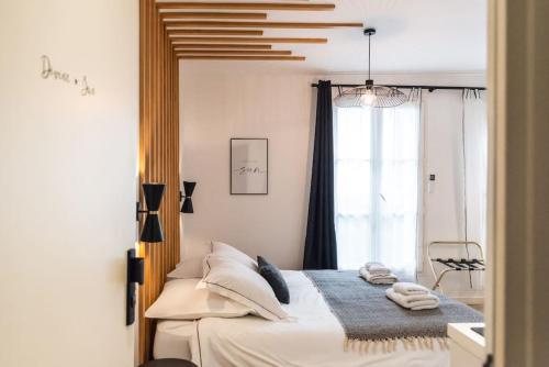 Elégant studio DIVINE SUN quartier Canal St Martin, Paryż