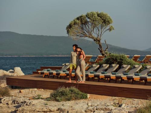 583055042 Anda Barut Collection - Ultra All Inclusive