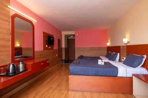 Devi Enterprises - Hotel Khems, Ooty (photo 5)