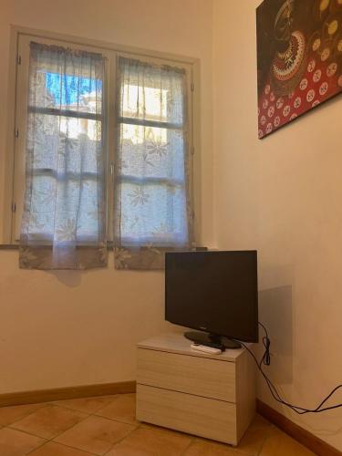 Elisia, Pisa