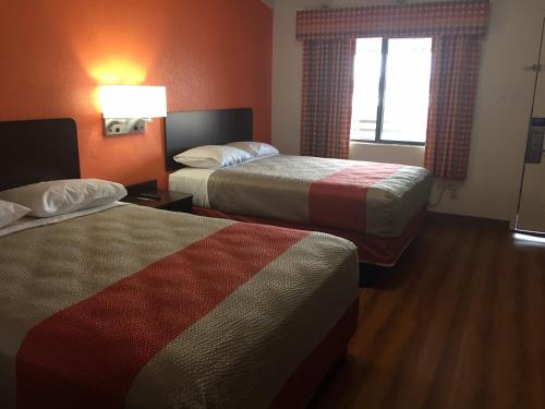 Motel 6-Waco TX - image 10