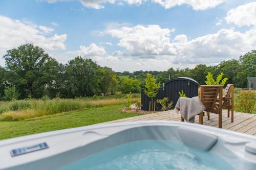 Challenger by Bloom Stays, Tenterden