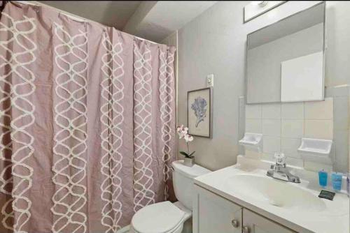 2 Bdrm Perfectly Located In Charming Bella Vista in Philadelphia, USA