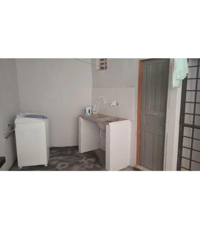 Suíte privada com estacionamento (Suite privada com estacionamento) near Boa Vista International Airport